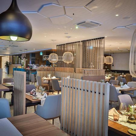 Hotel Seven フィラハ エクステリア 写真
